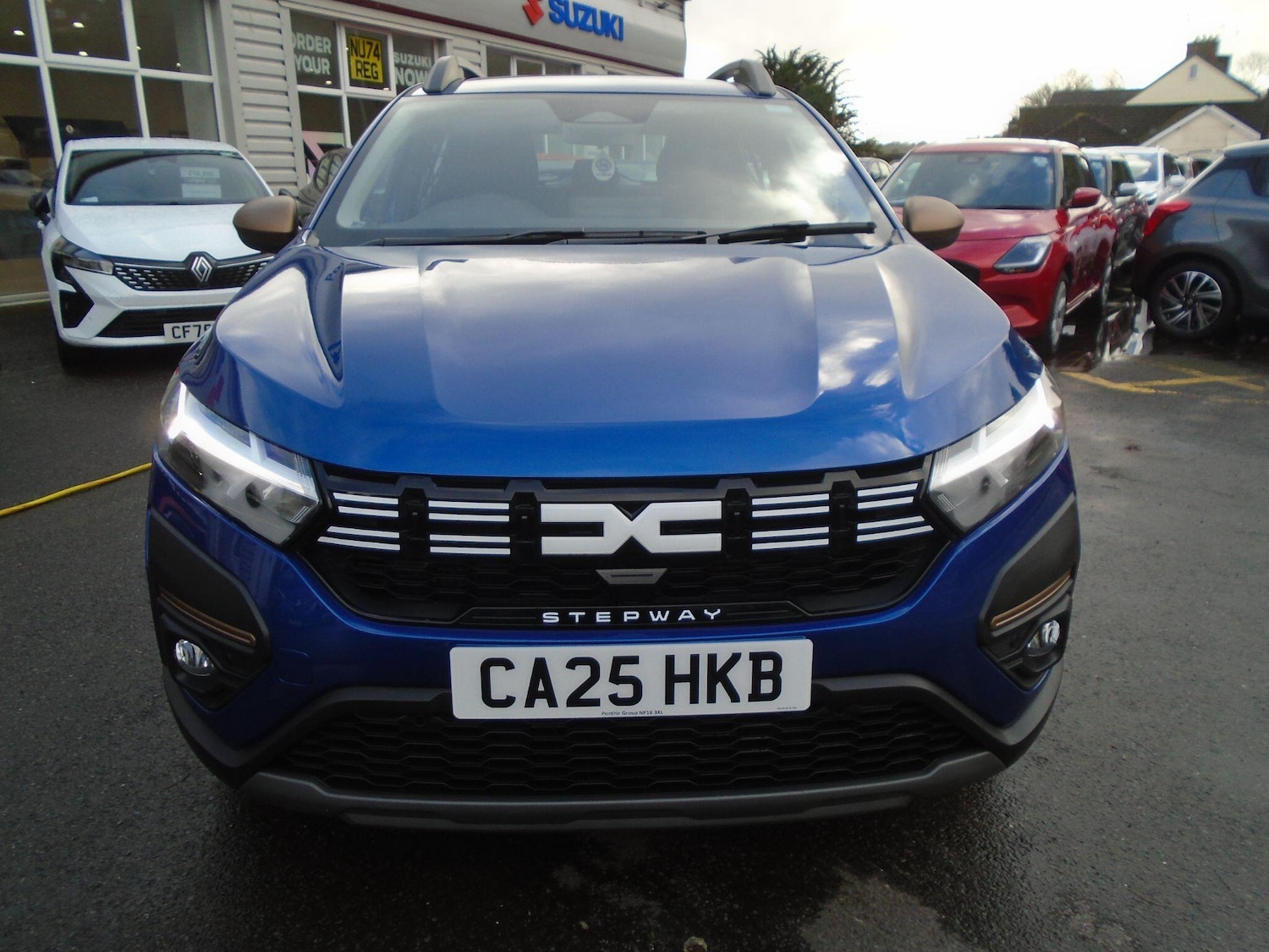 Used Dacia Sandero Stepway 2025 for sale - 77091894: Photo 2