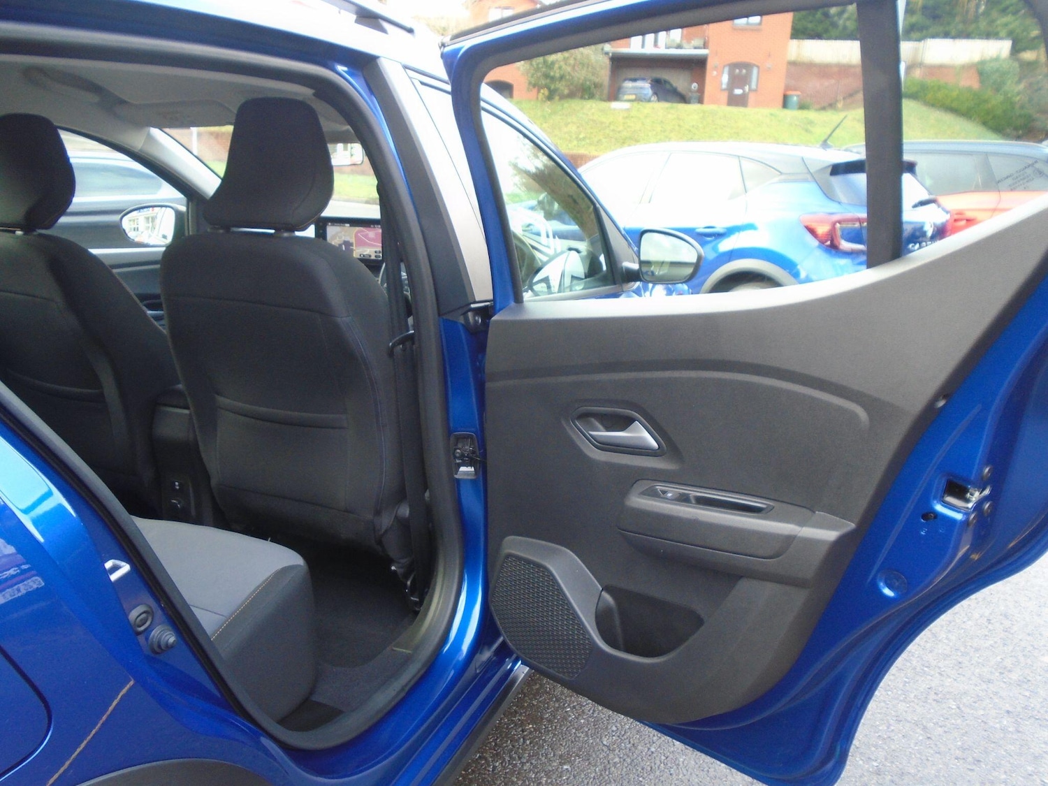 Used Dacia Sandero Stepway 2025 for sale - 77091894: Photo 27