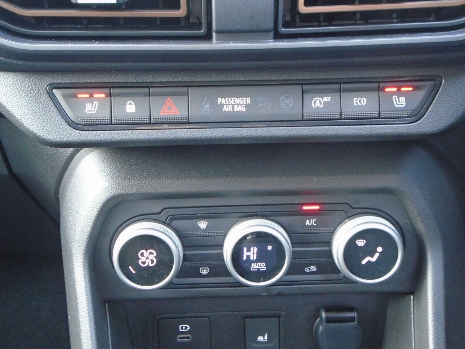 Used Dacia Sandero Stepway 2025 for sale - 77091894: Photo 43