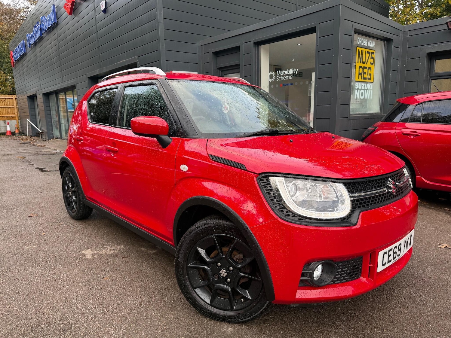 Used Suzuki Ignis 2019 for sale - 76645499: Photo 1