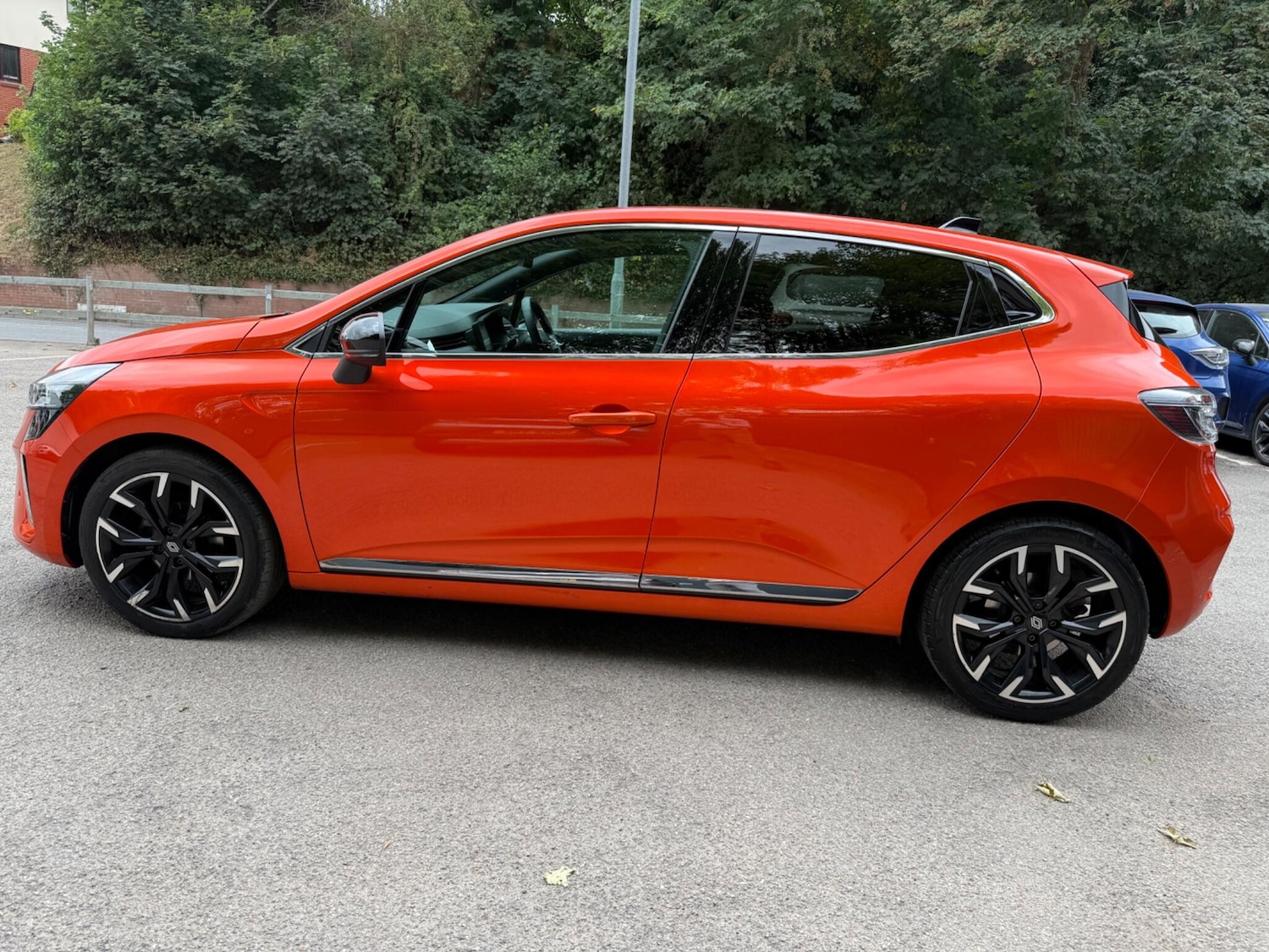 Used Renault Clio 2024 for sale - 76644995: Photo 8