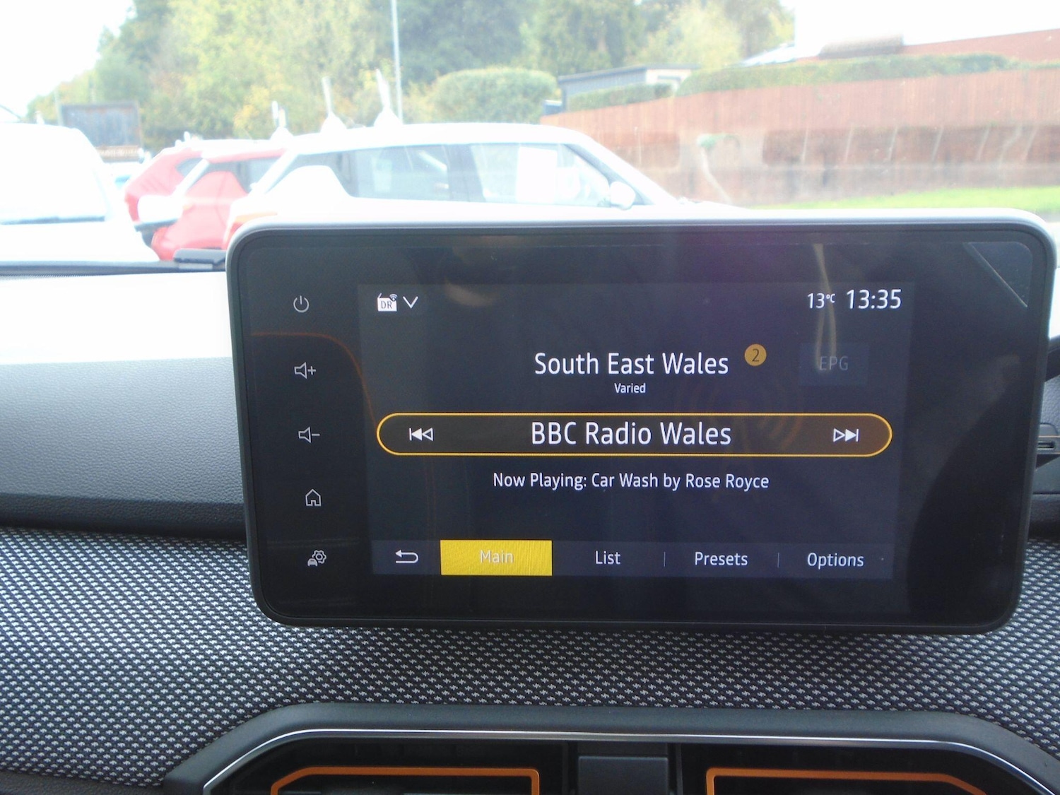 Used Dacia Sandero Stepway 2022 for sale - 76521629: Photo 38