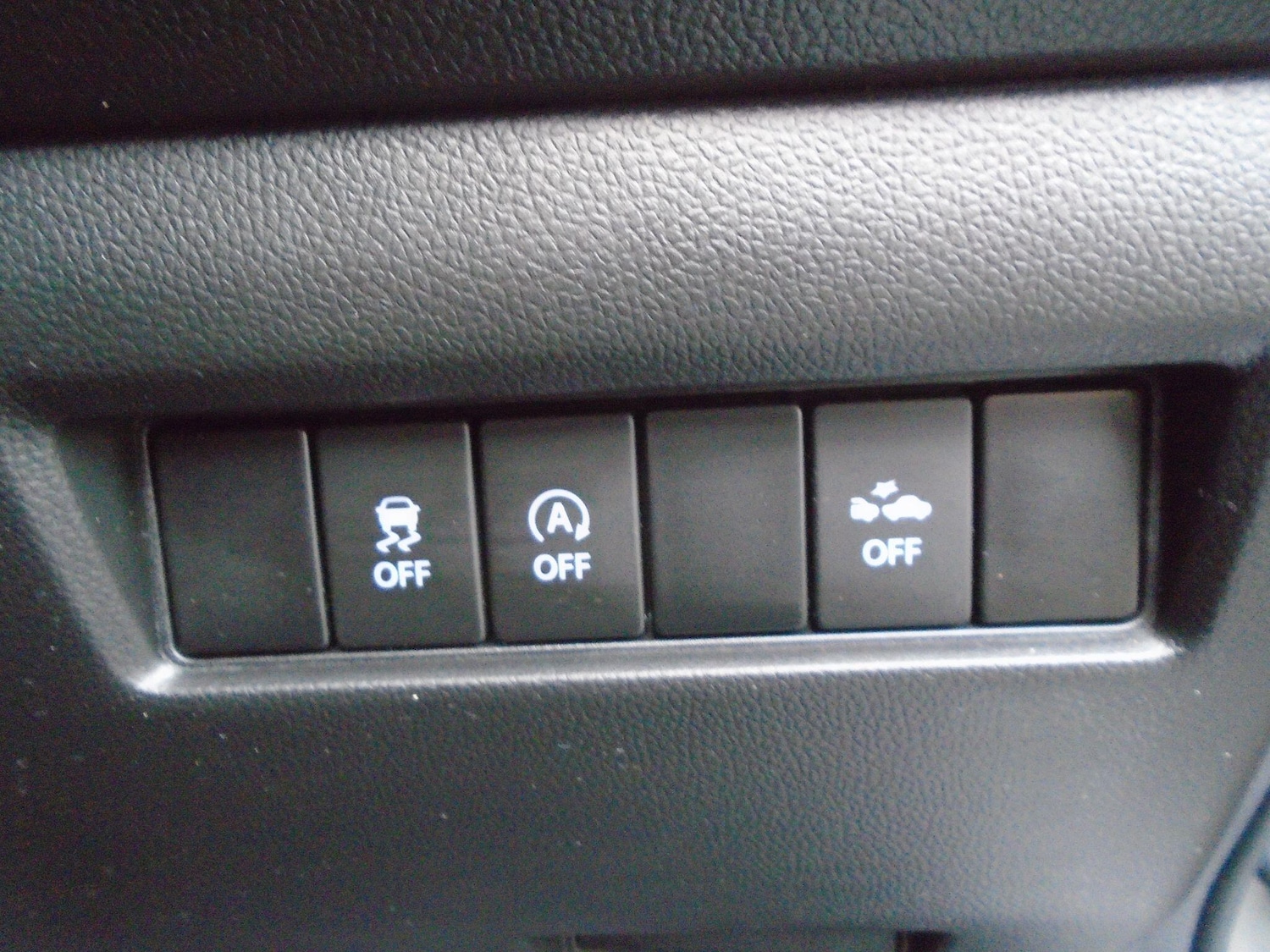 Used Suzuki Swift 2023 for sale - 76913497: Photo 36