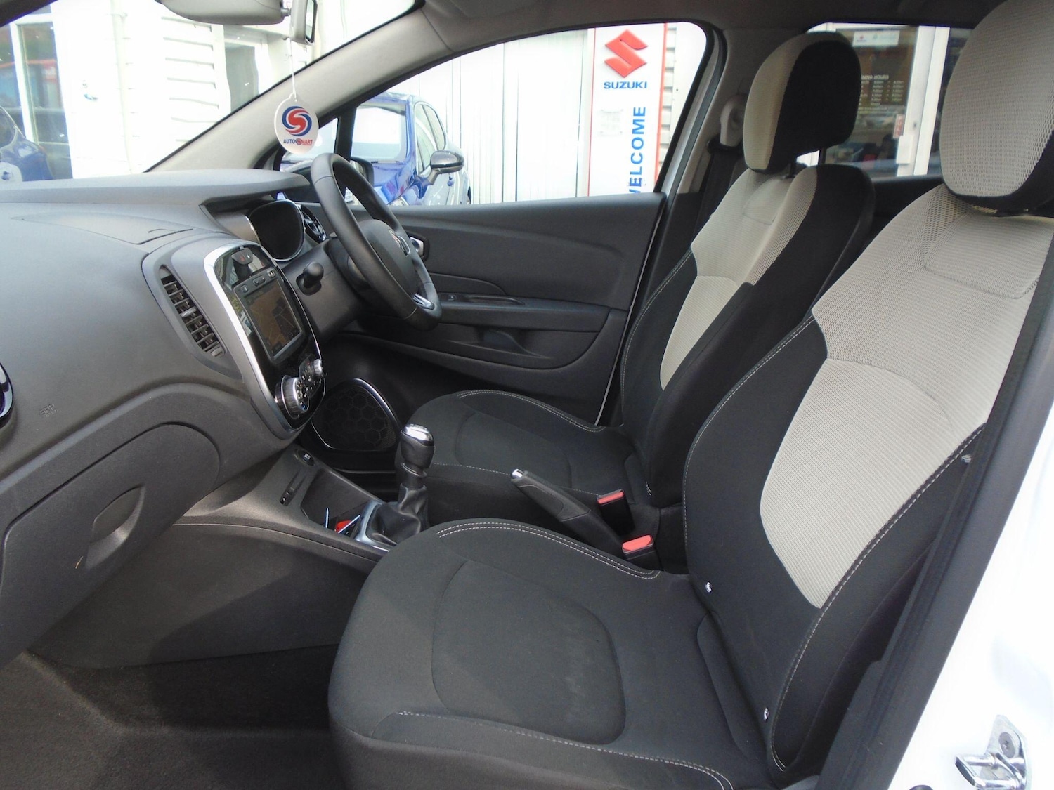 Used Renault Captur 2020 for sale - 77203627: Photo 28