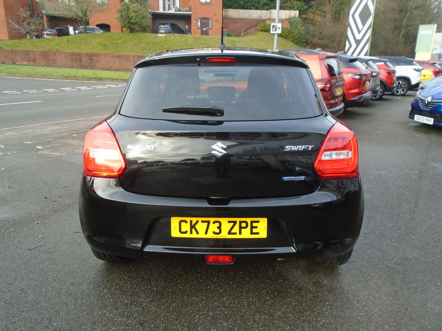 Used Suzuki Swift 2023 for sale - 77203235: Photo 10