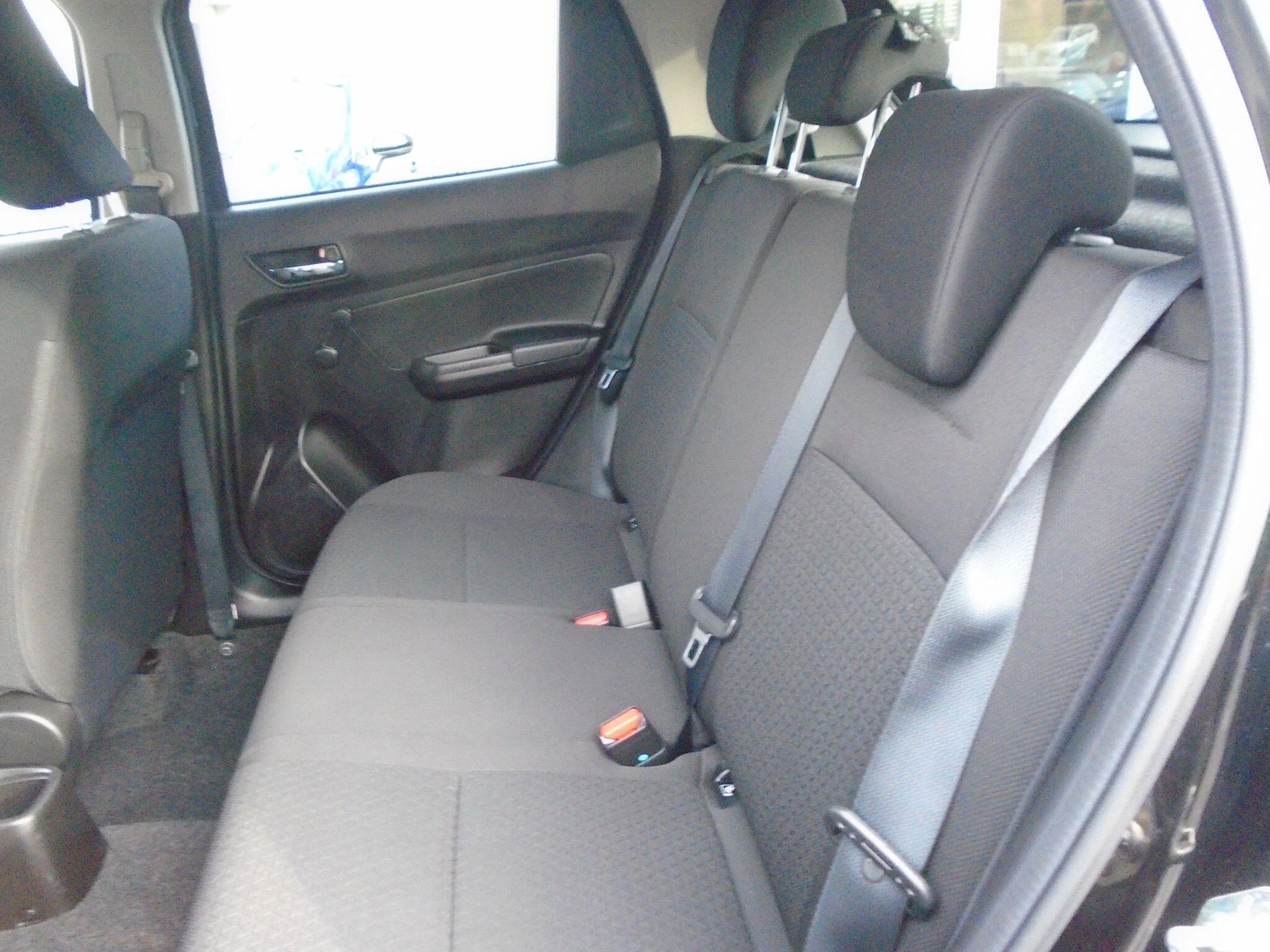 Used Suzuki Swift 2023 for sale - 77203235: Photo 28