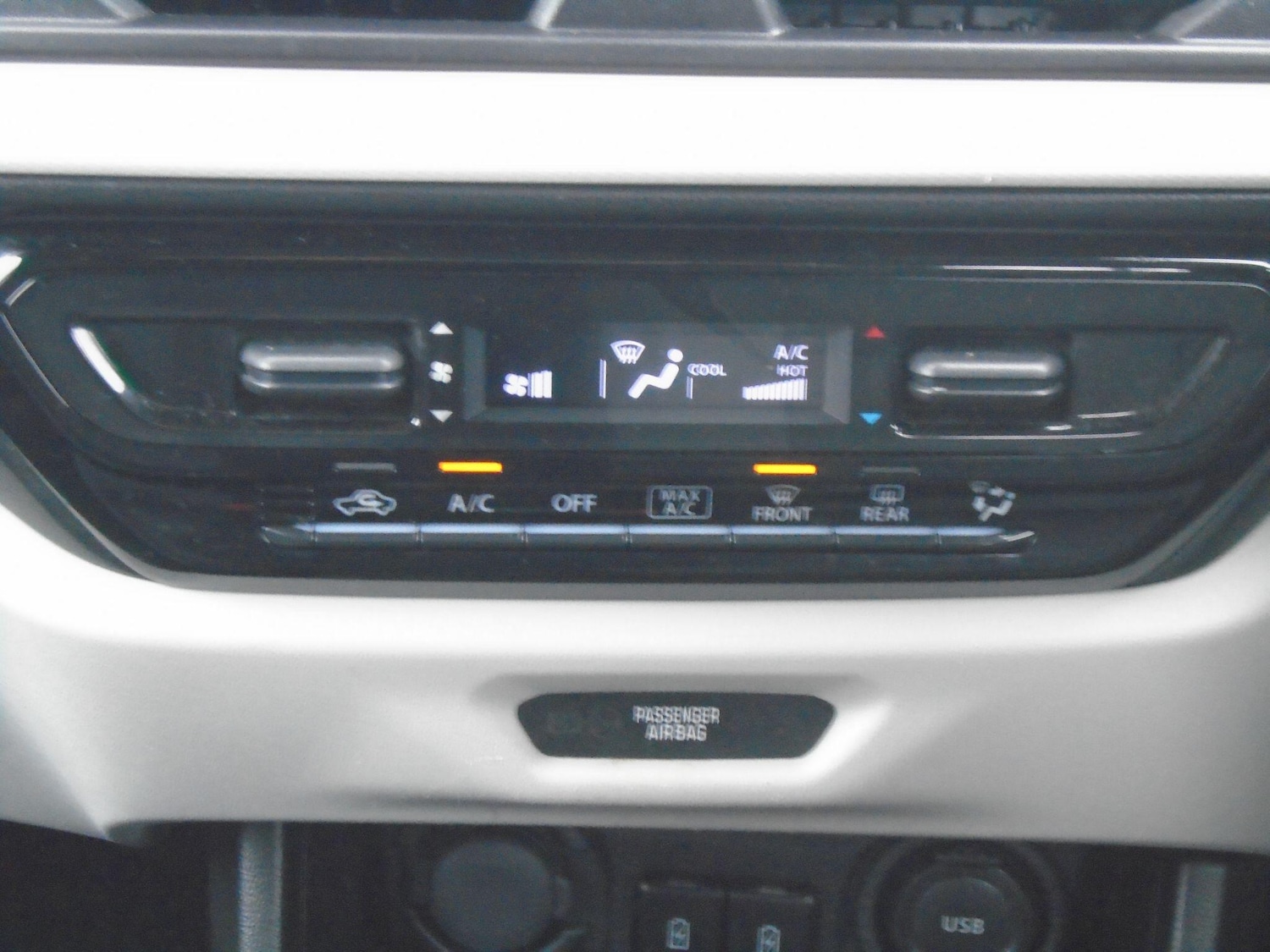 Used Suzuki Swift 2024 for sale - 77411260: Photo 38