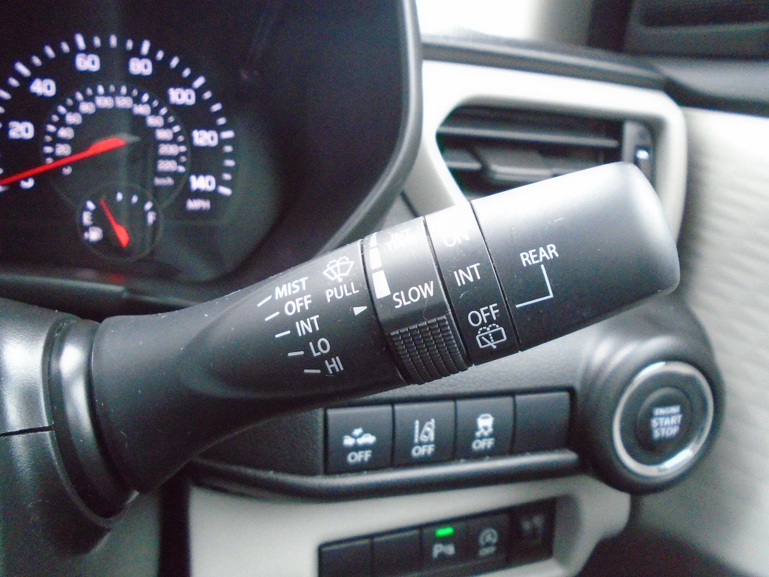 Used Suzuki Swift 2024 for sale - 77411260: Photo 44