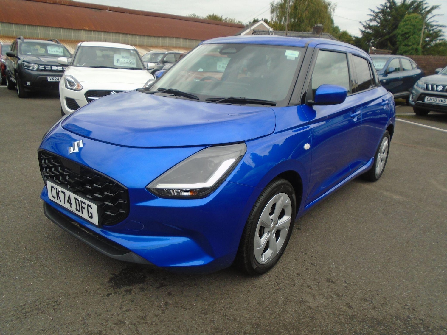 Used Suzuki Swift 2024 for sale - 76101001: Photo 3