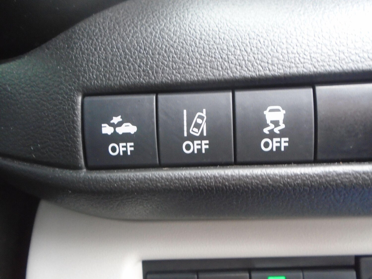 Used Suzuki Swift 2024 for sale - 76101001: Photo 44