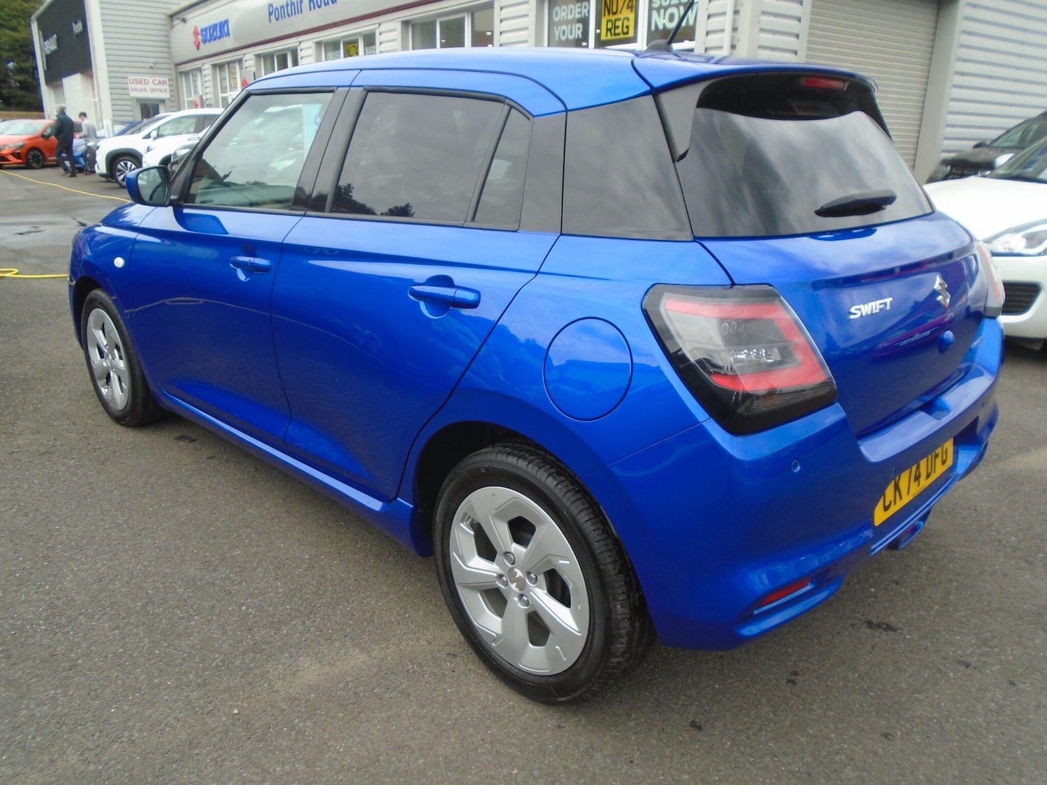 Used Suzuki Swift 2024 for sale - 76101001: Photo 8