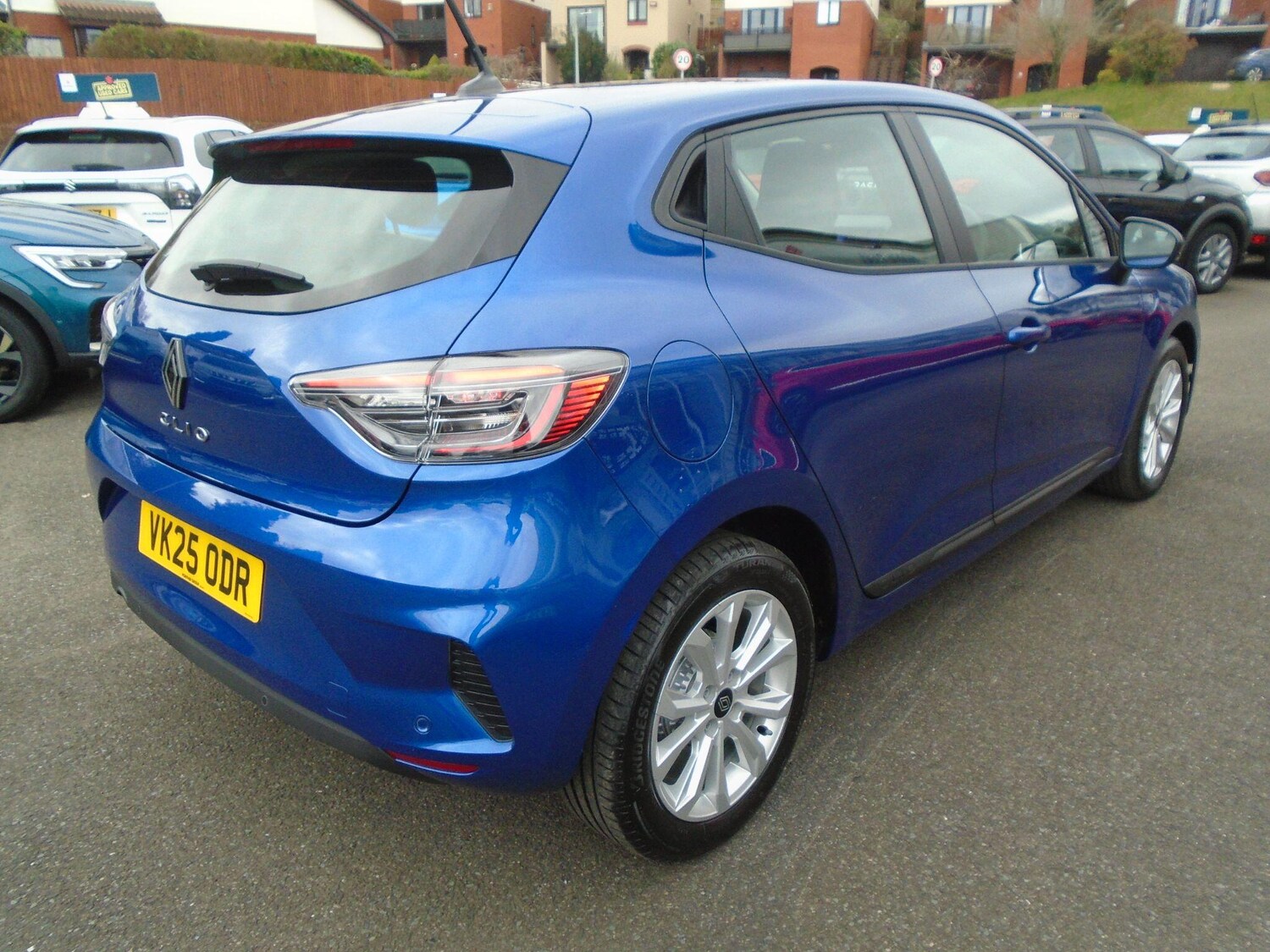 Used Renault Clio for sale - 77683499: Photo 15