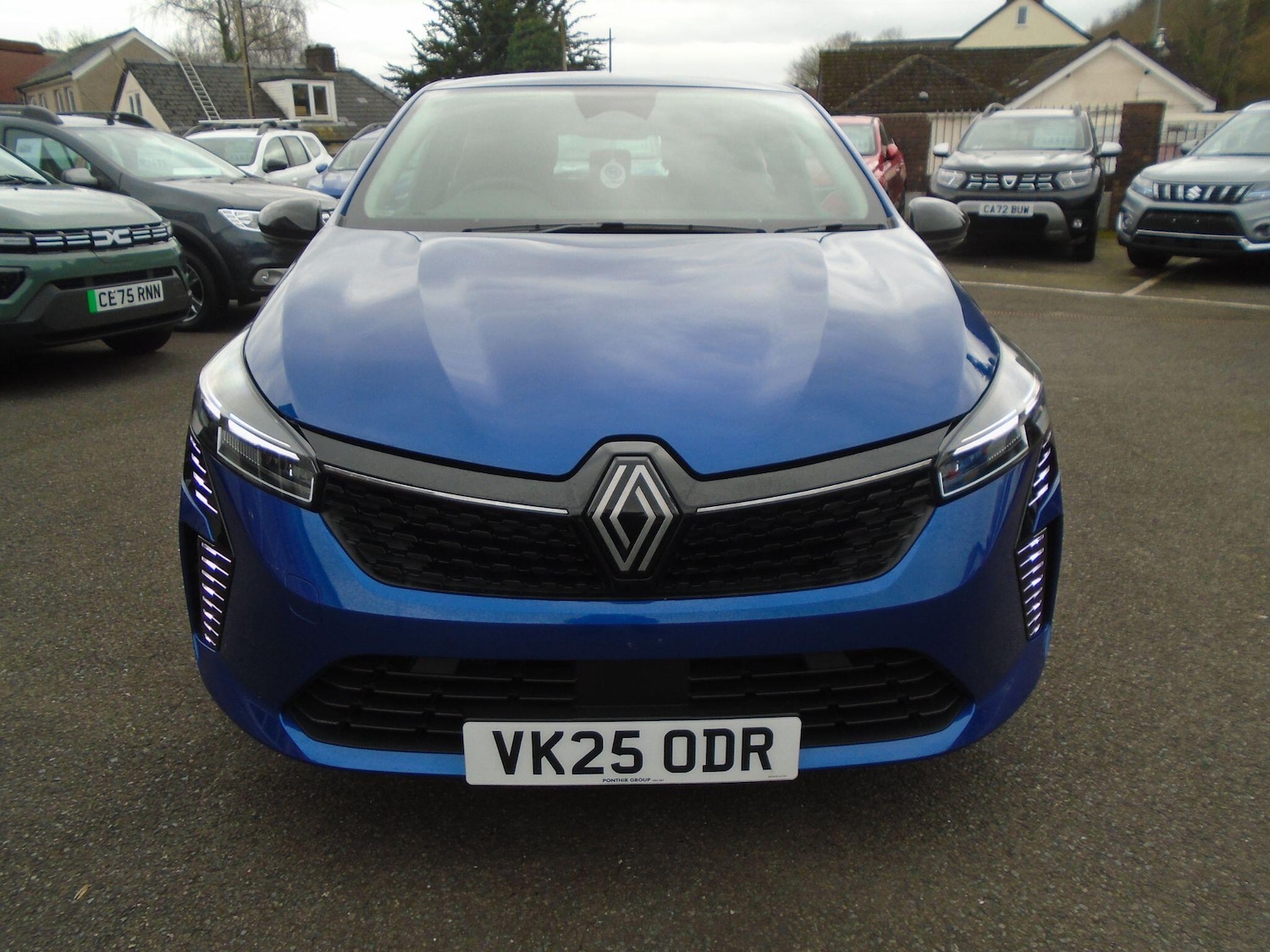 Used Renault Clio for sale - 77683499: Photo 2