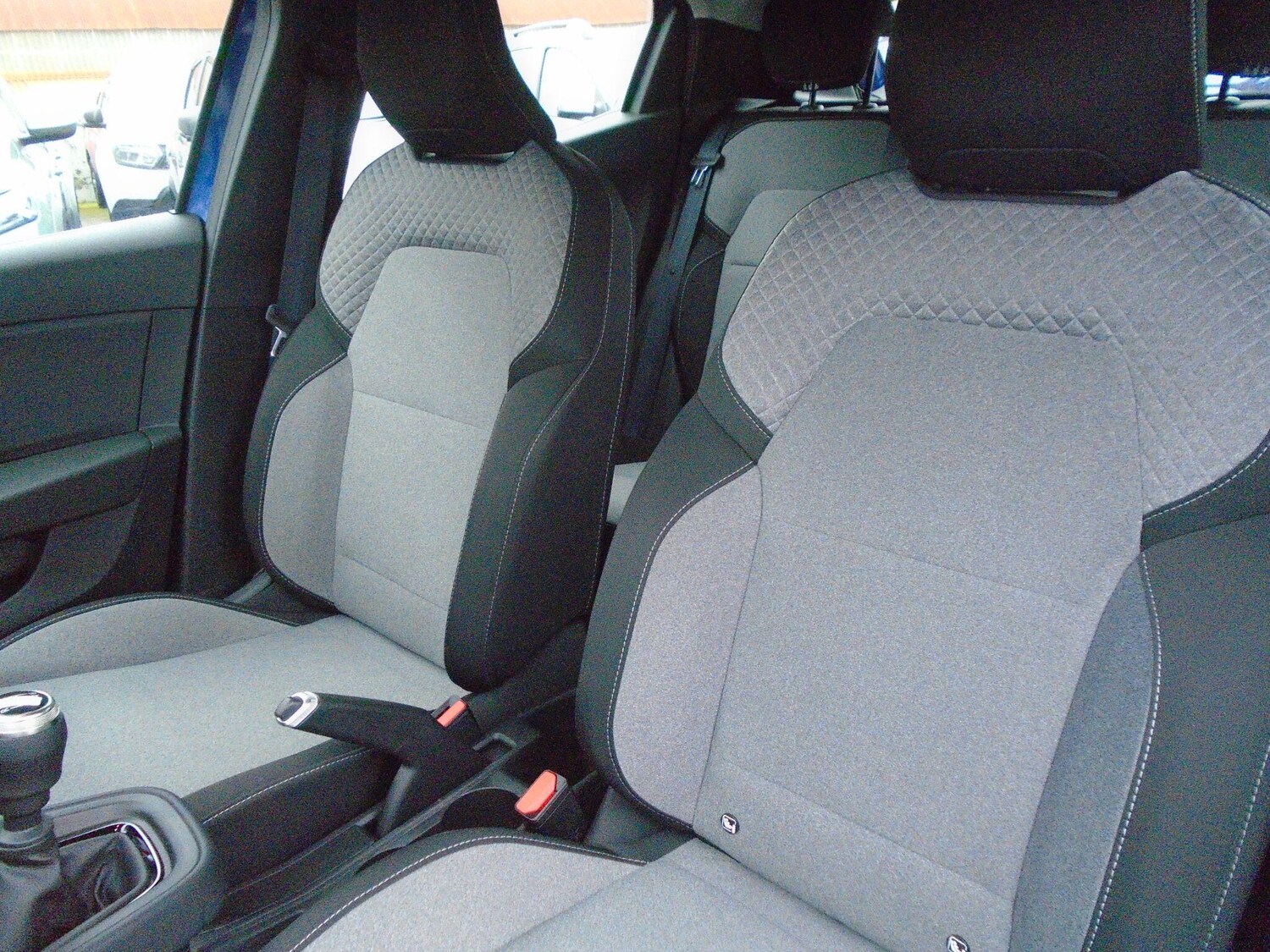 Used Renault Clio for sale - 77683499: Photo 28