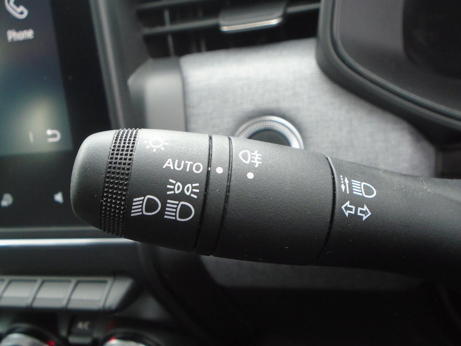 Used Renault Clio for sale - 77683499: Photo 44