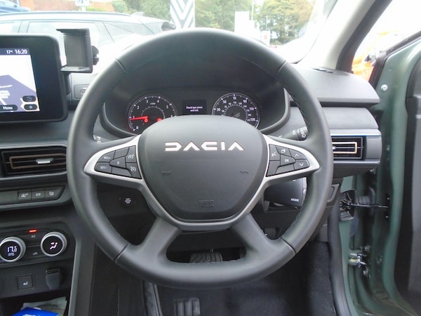 Used Dacia Sandero Stepway 2023 for sale - 76306858: Photo 36