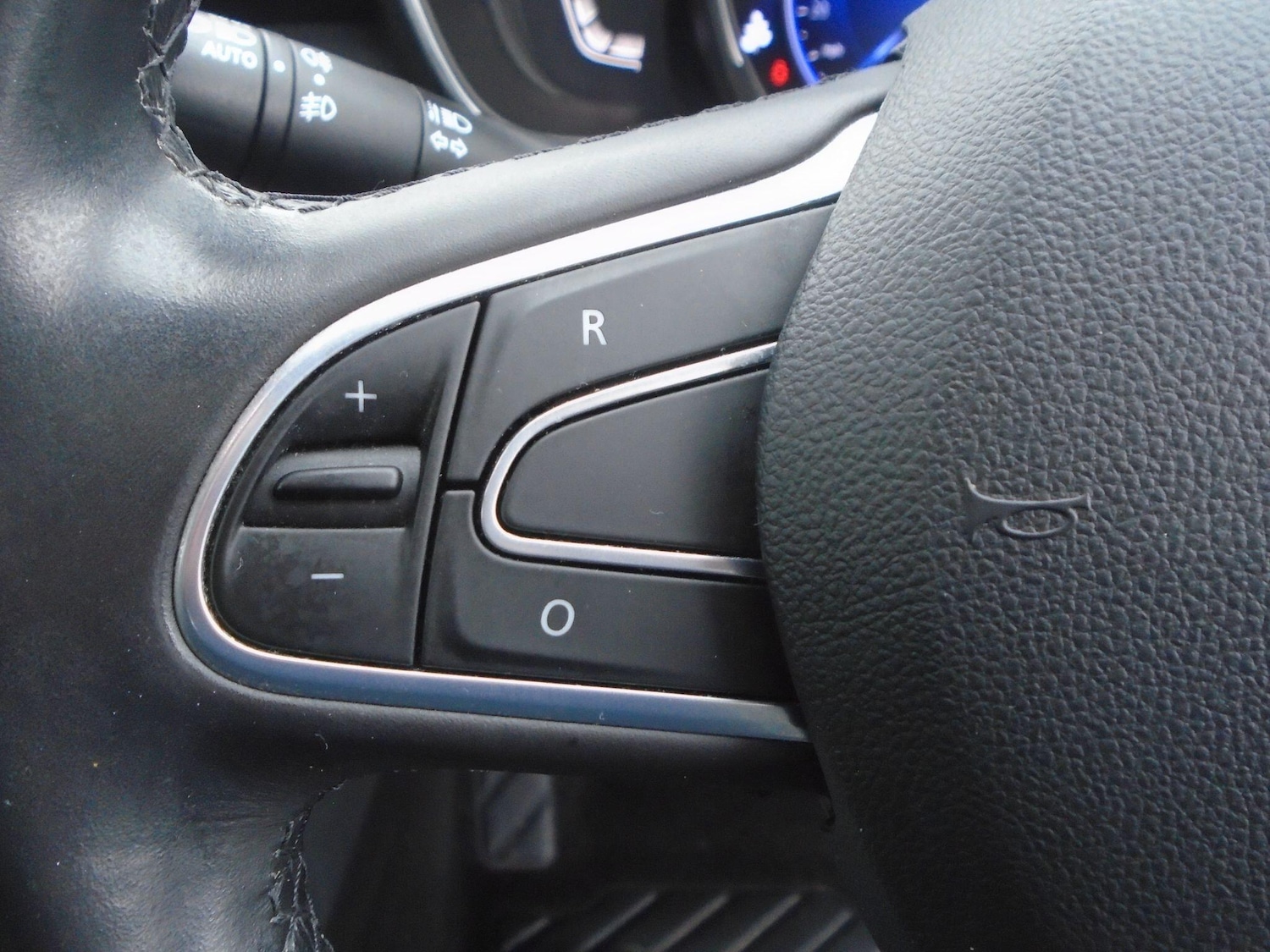 Used Renault Kadjar for sale - 77705443: Photo 51