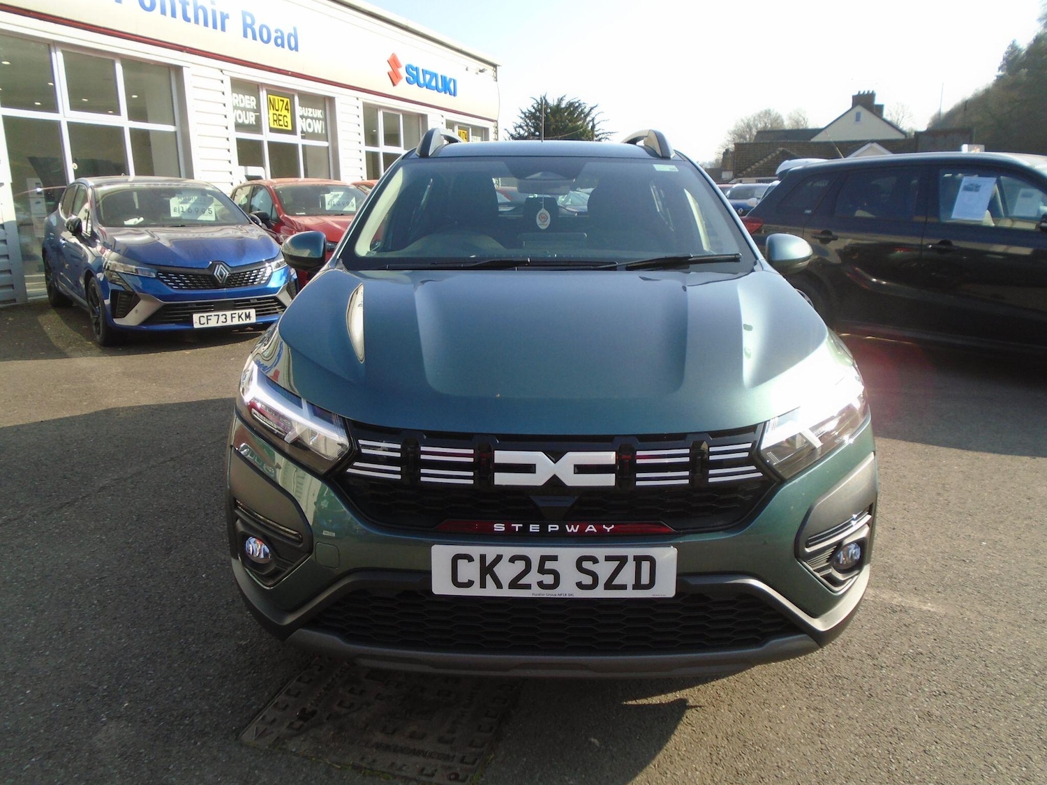 Used Dacia Sandero Stepway for sale - 77753431: Photo 2