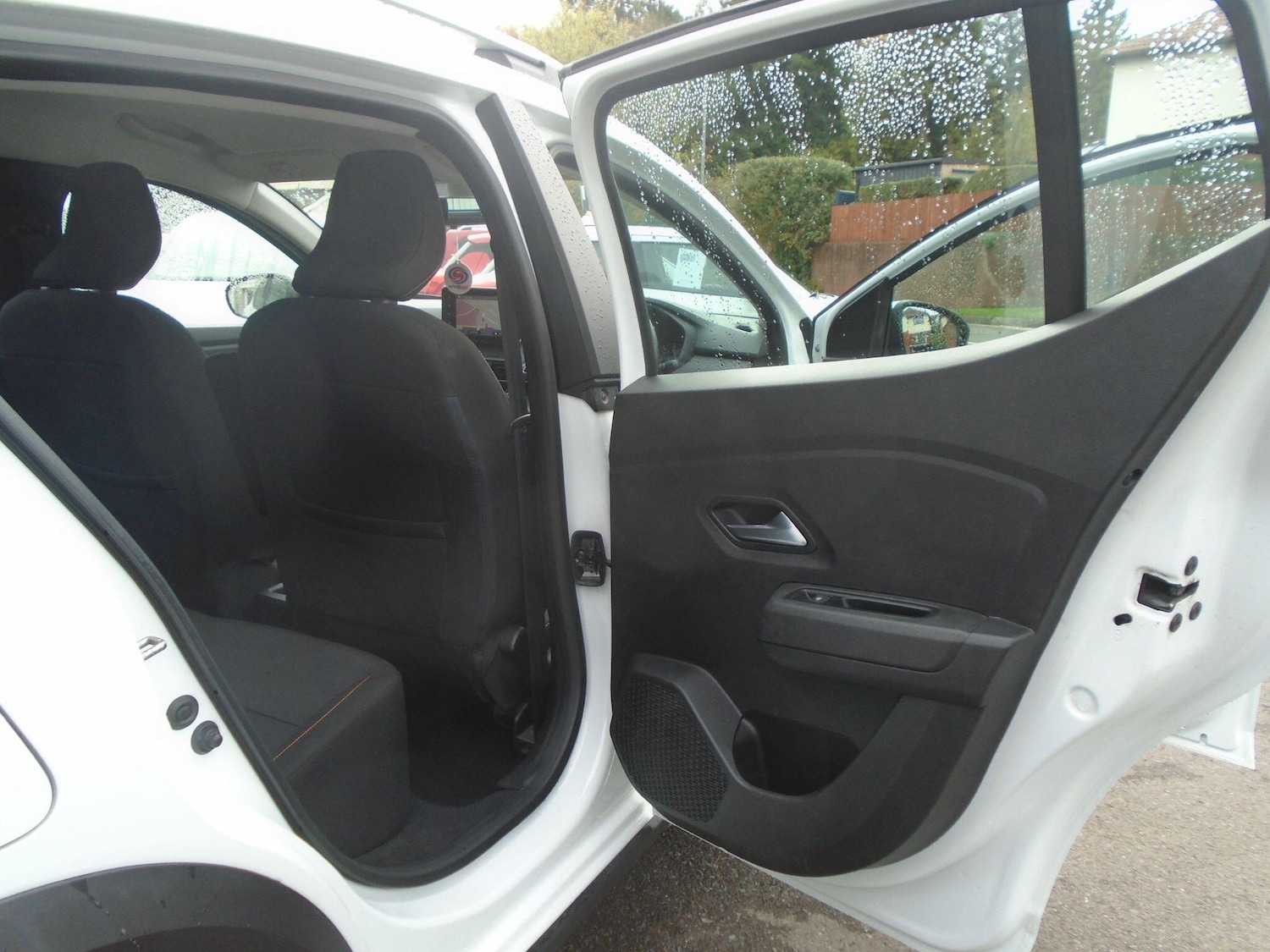 Used Dacia Sandero Stepway 2021 for sale - 76645992: Photo 24