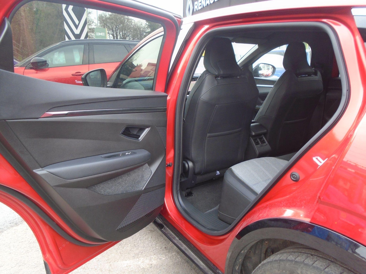 Used Renault Megane E Tech for sale - 77769091: Photo 27