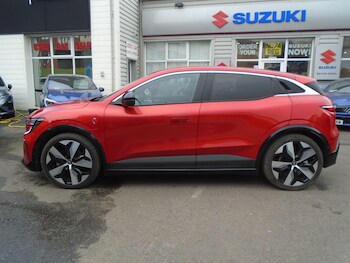Used Renault Megane E Tech 2022 for sale - 77769091: Photo