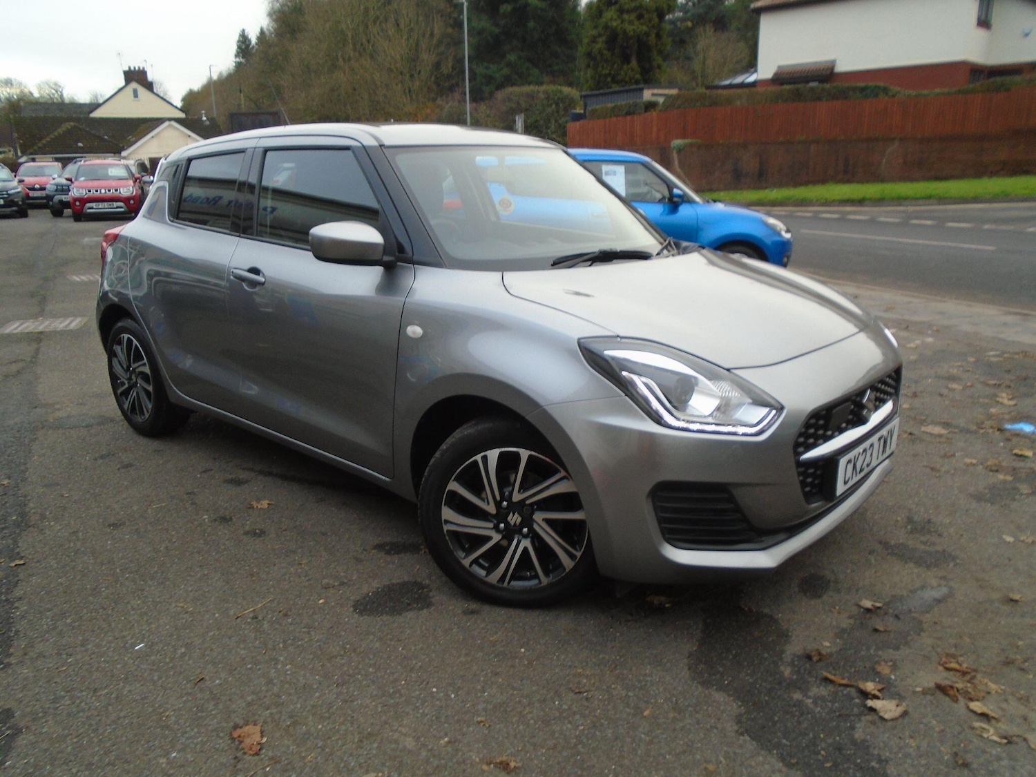 Used Suzuki Swift 2023 for sale - 76714903: Photo 1