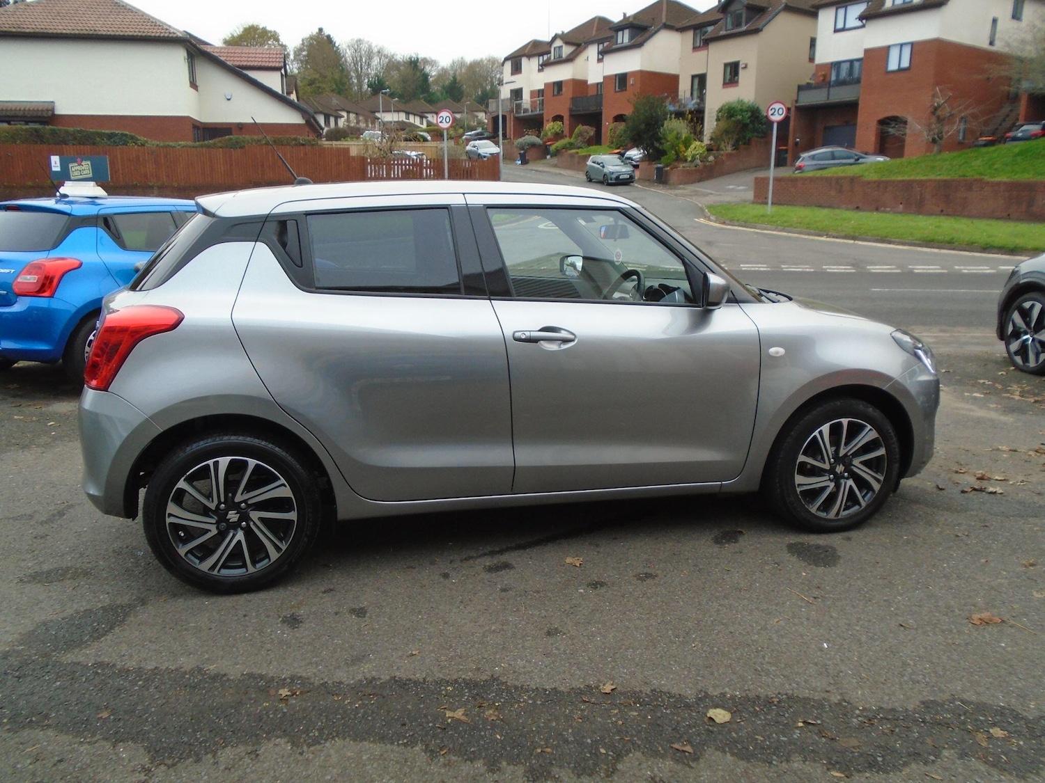 Used Suzuki Swift 2023 for sale - 76714903: Photo 13