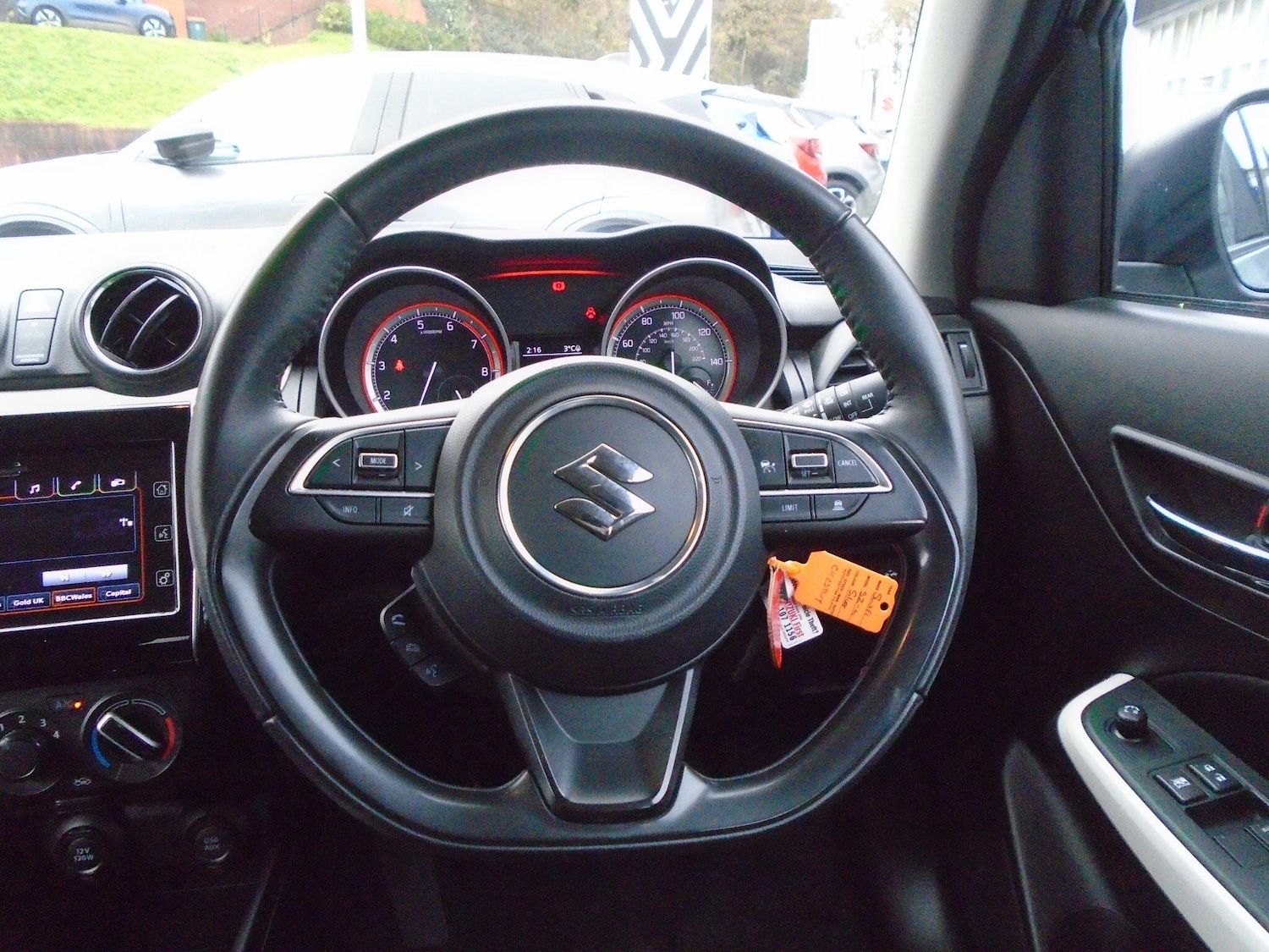 Used Suzuki Swift 2023 for sale - 76714903: Photo 31