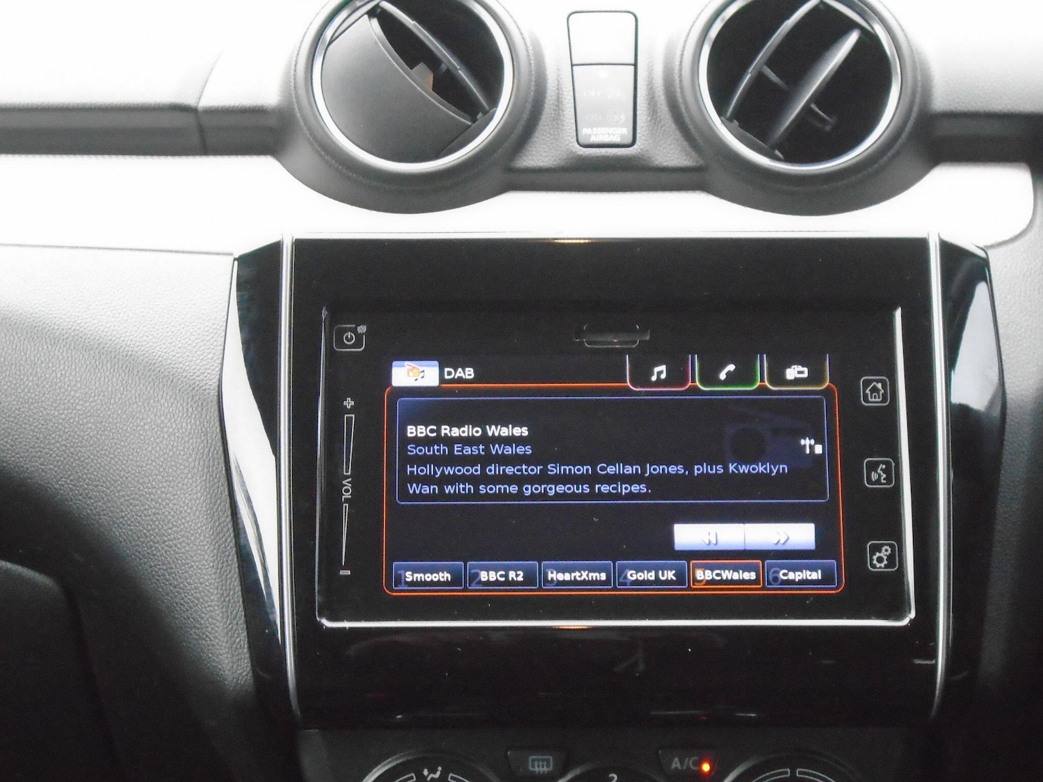 Used Suzuki Swift 2023 for sale - 76714903: Photo 34