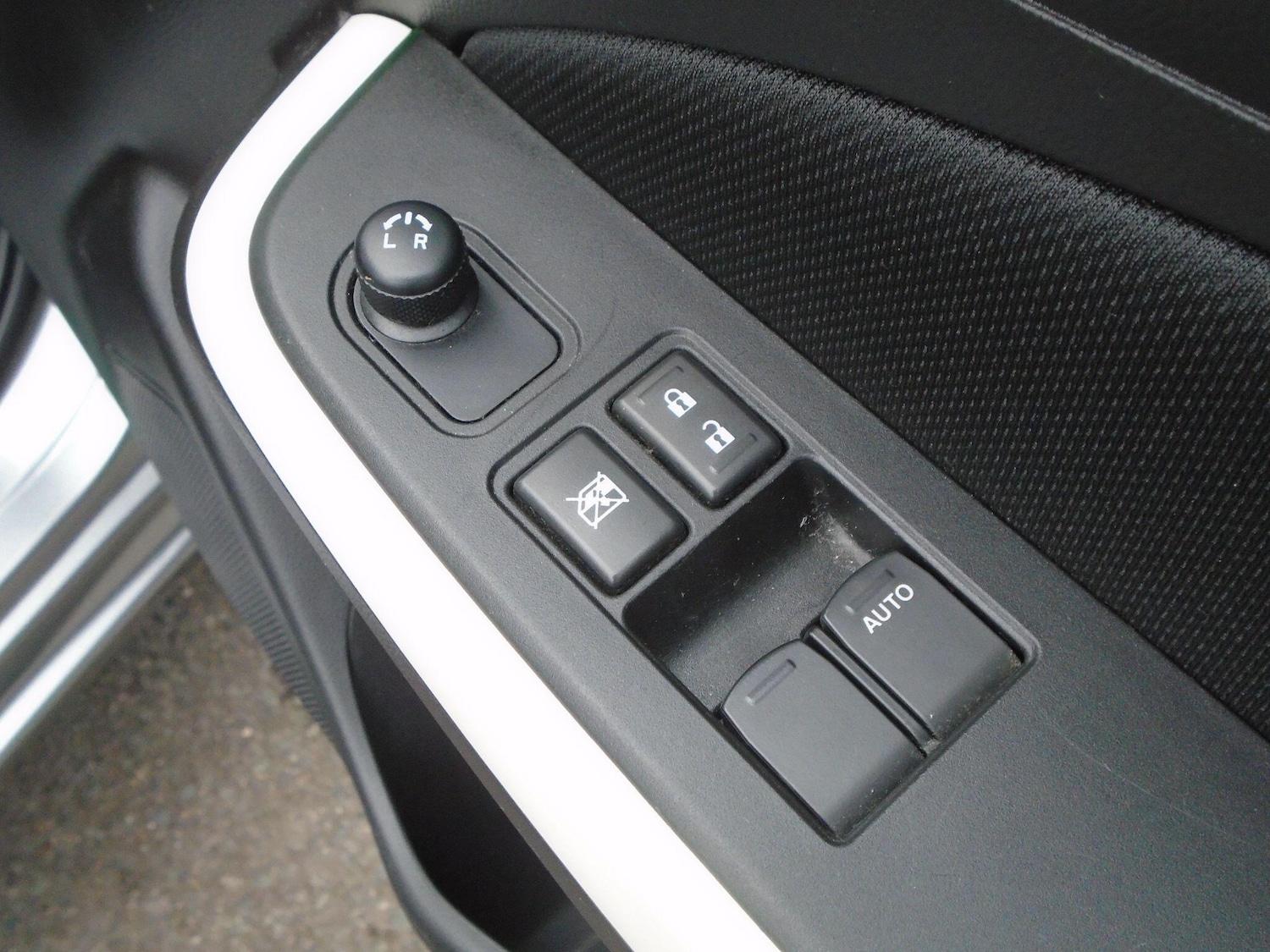 Used Suzuki Swift 2023 for sale - 76714903: Photo 36