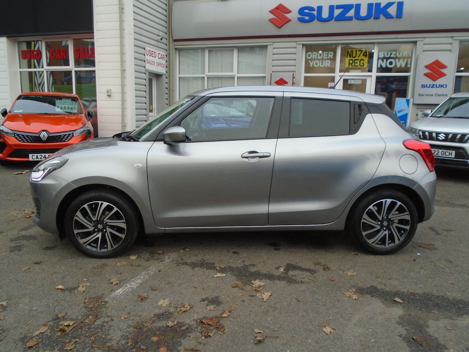 Used Suzuki Swift 2023 for sale - 76714903: Photo 4