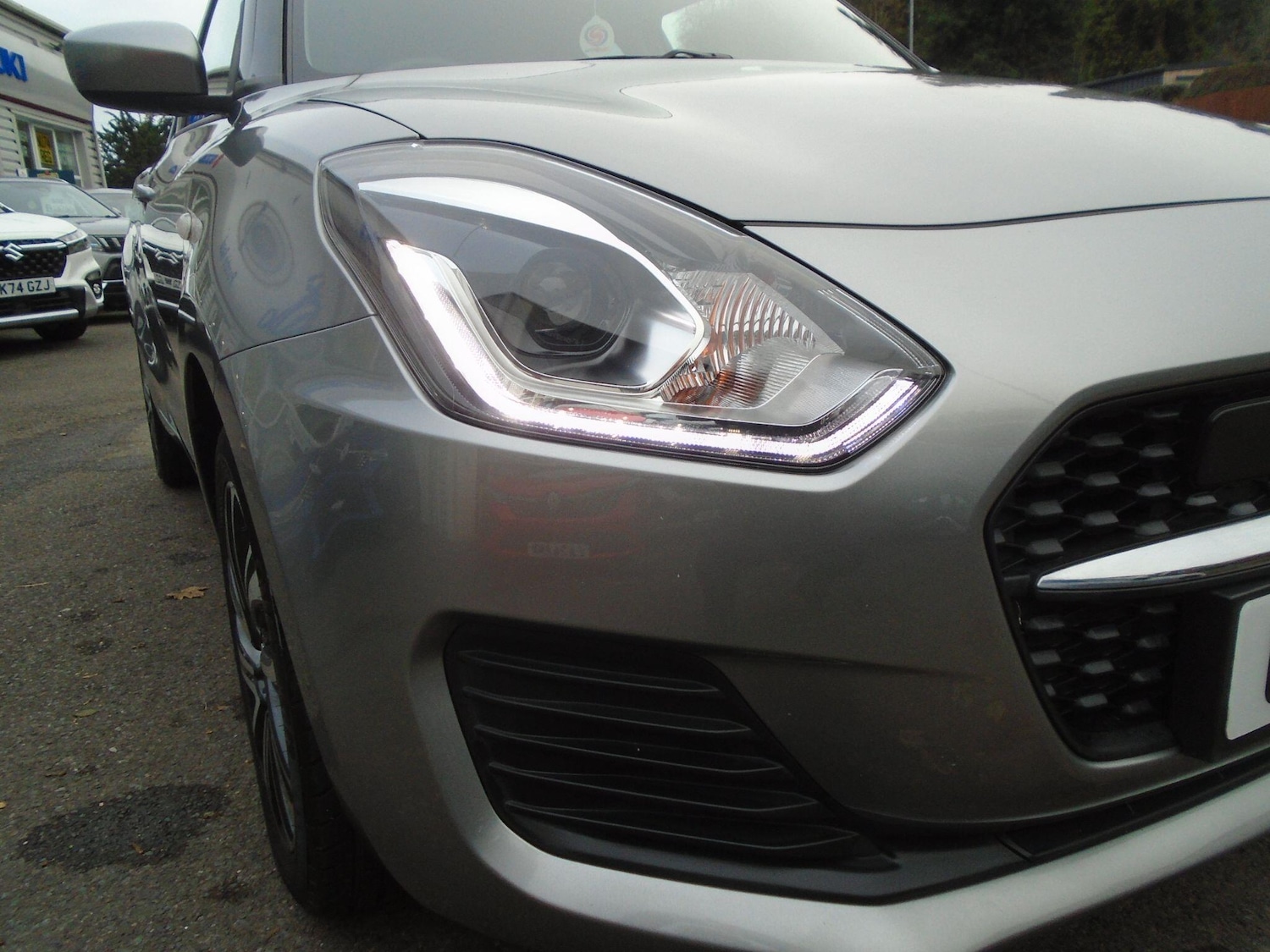 Used Suzuki Swift 2023 for sale - 76714903: Photo 5