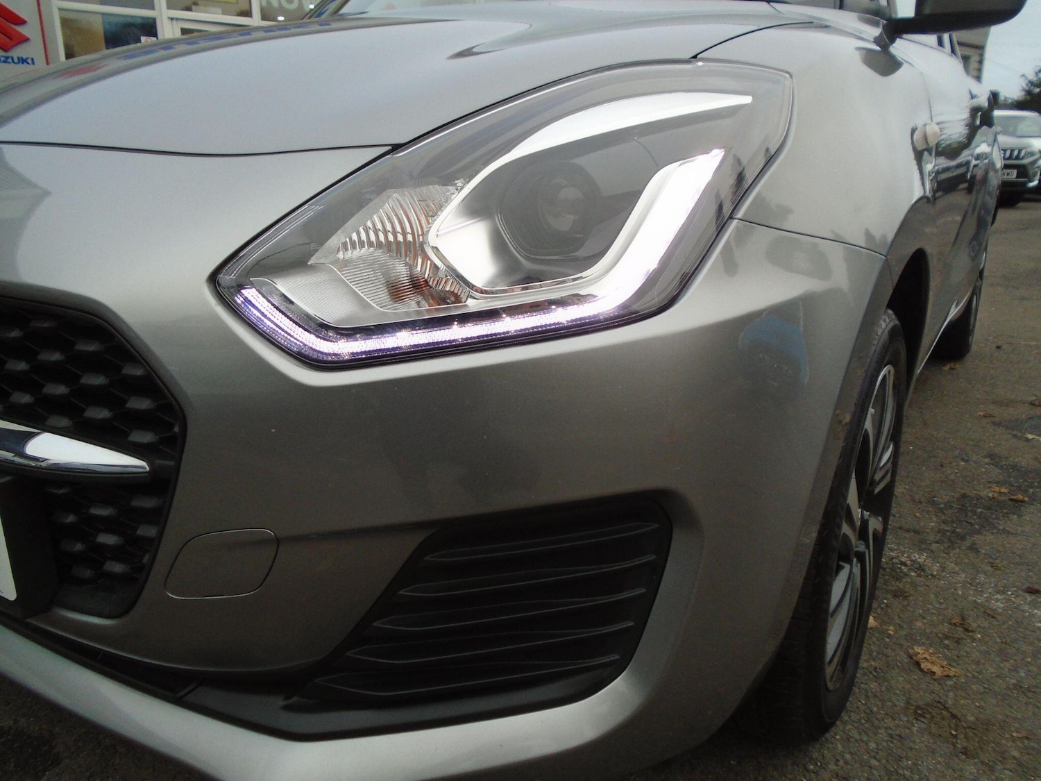 Used Suzuki Swift 2023 for sale - 76714903: Photo 6