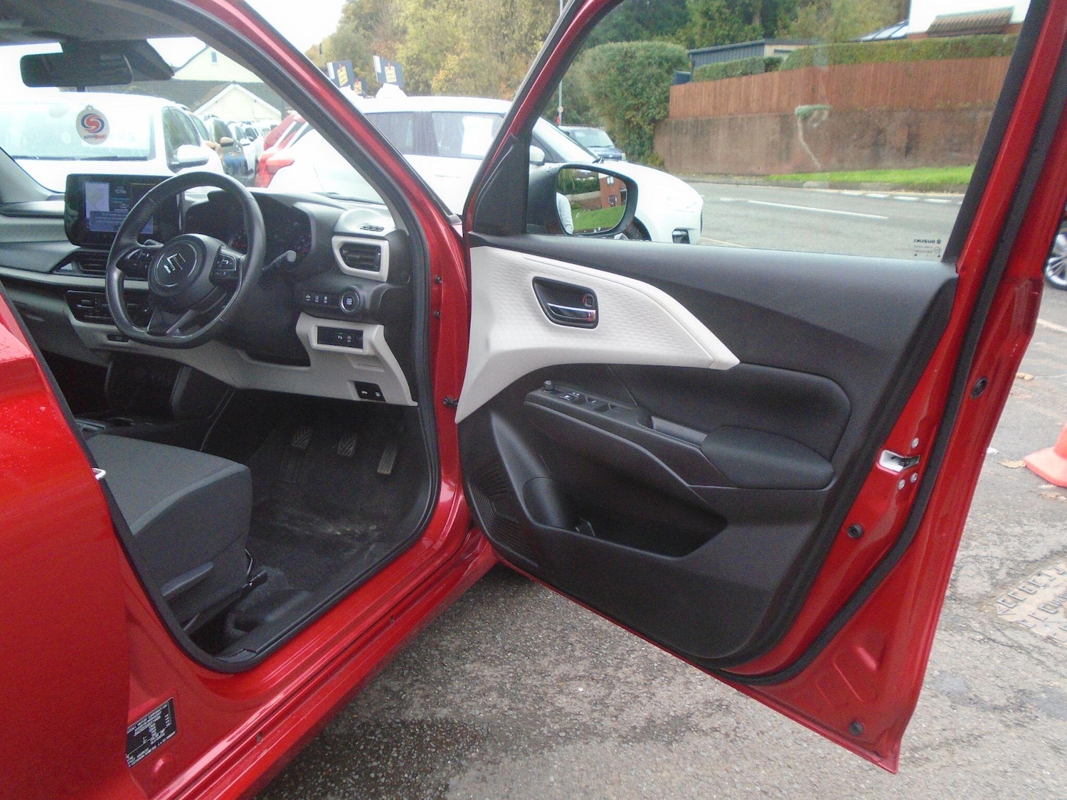 Used Suzuki Swift 2024 for sale - 76645519: Photo 16