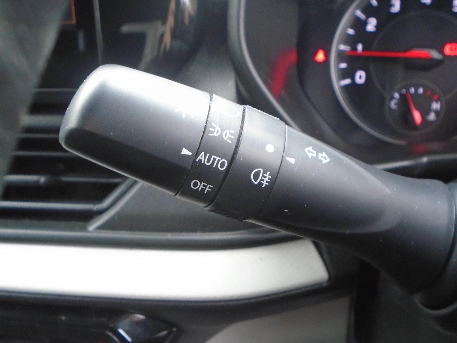 Used Suzuki Swift 2024 for sale - 76645519: Photo 44