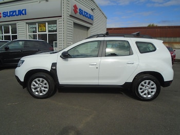 Used Dacia Duster 2022 for sale - 76991144: Photo