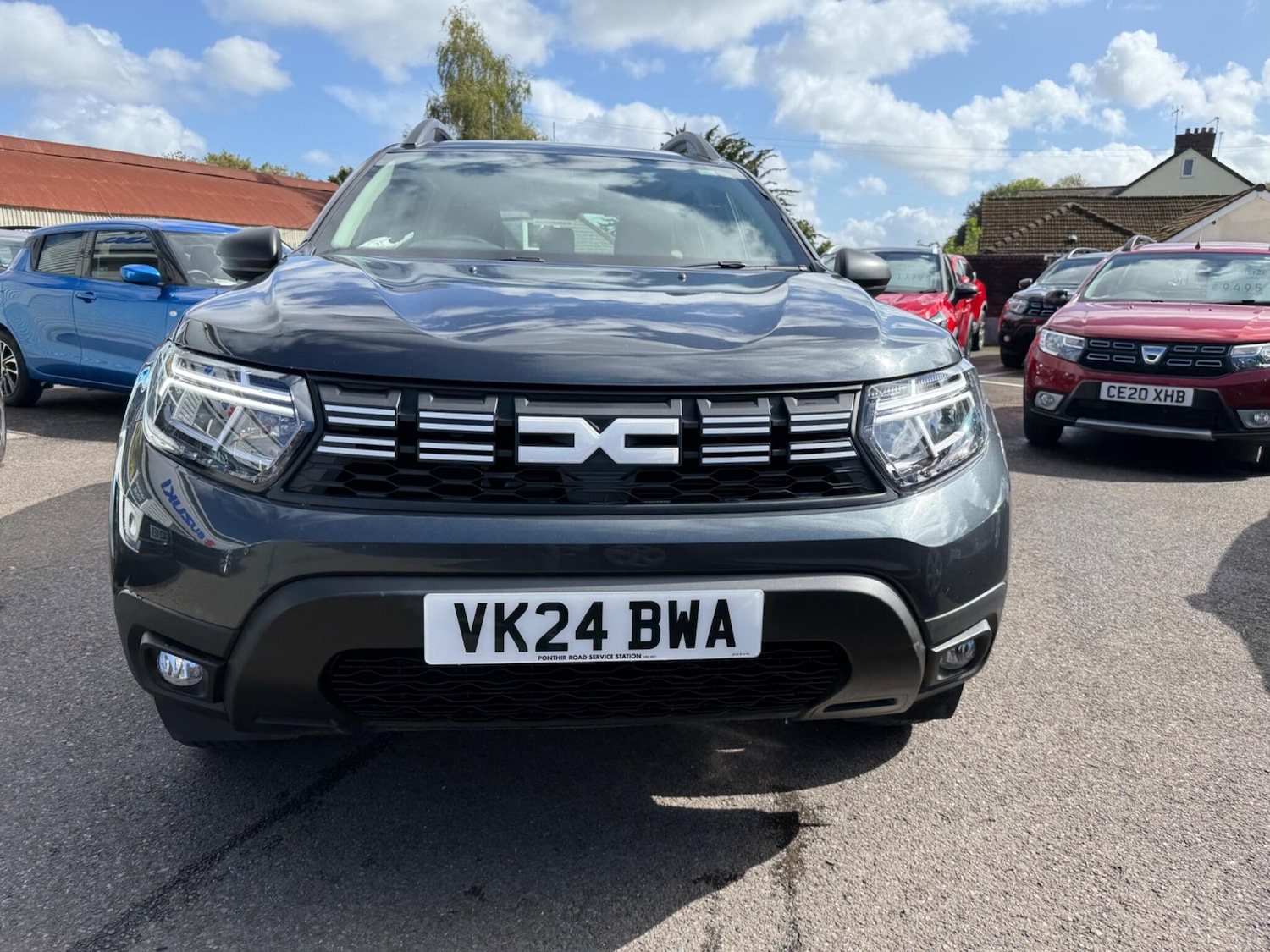 Used Dacia Duster 2024 for sale - 76645019: Photo 2