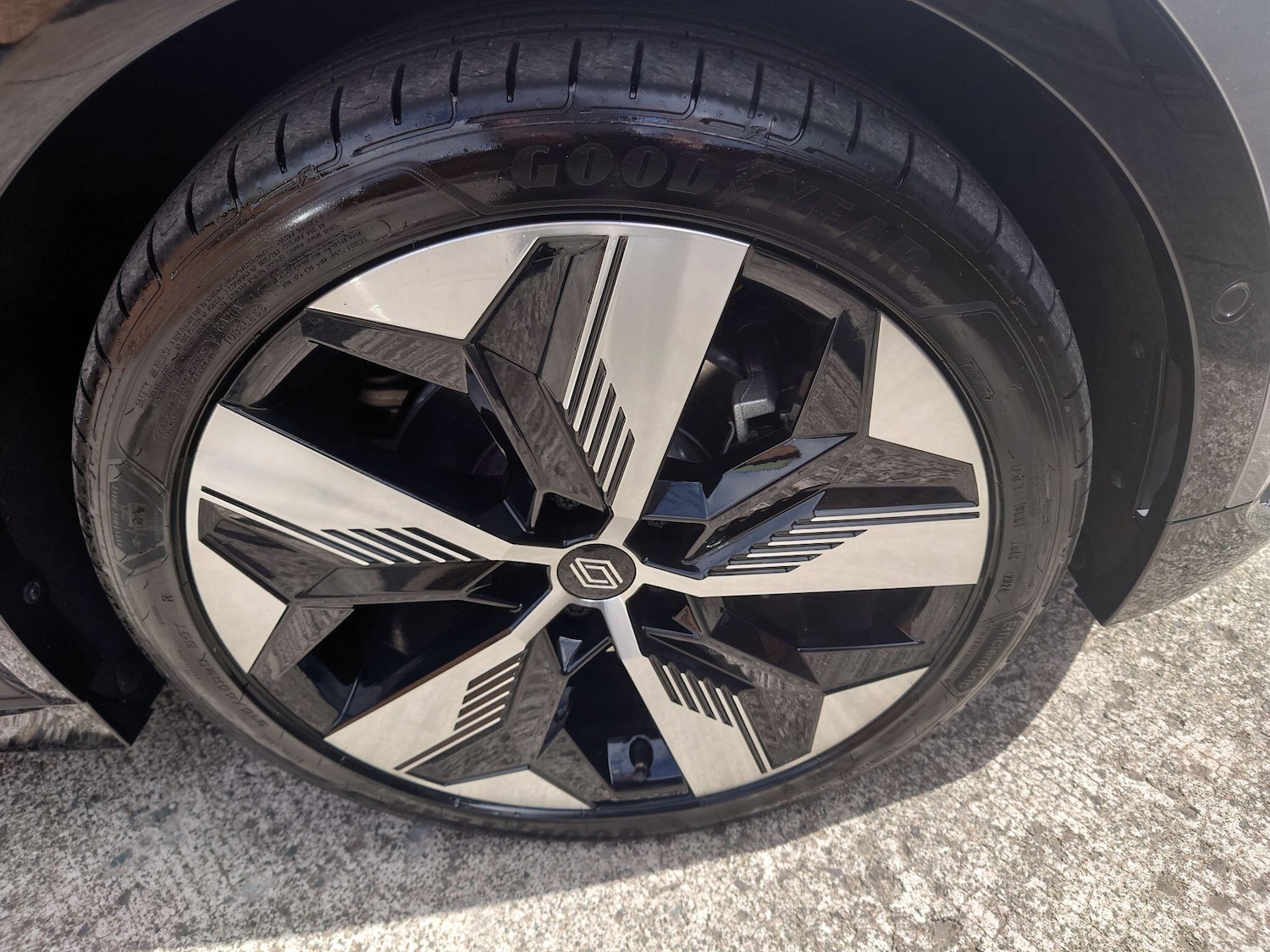 Used Renault Megane E Tech 2025 for sale - 76561188: Photo 10