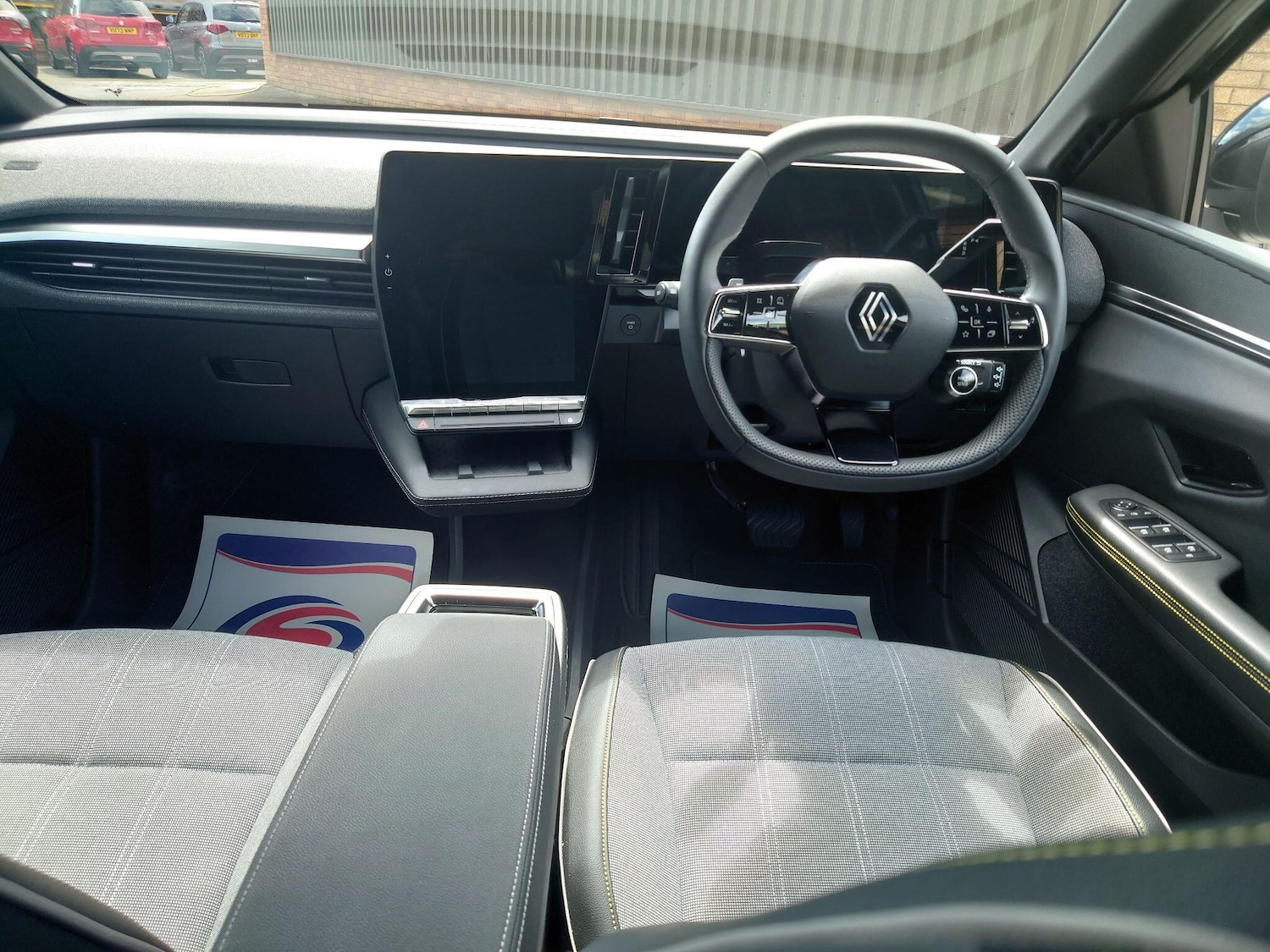 Used Renault Megane E Tech 2025 for sale - 76561188: Photo 17