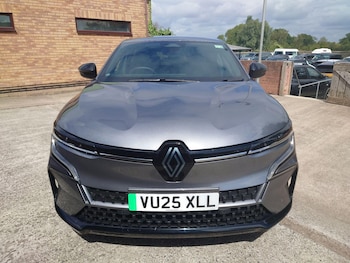 Used Renault Megane E Tech 2025 for sale - 76561188: Photo