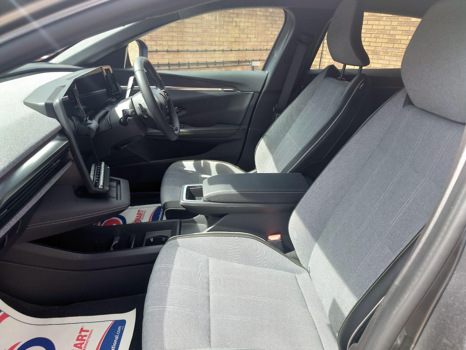 Used Renault Megane E Tech 2025 for sale - 76645063: Photo 13