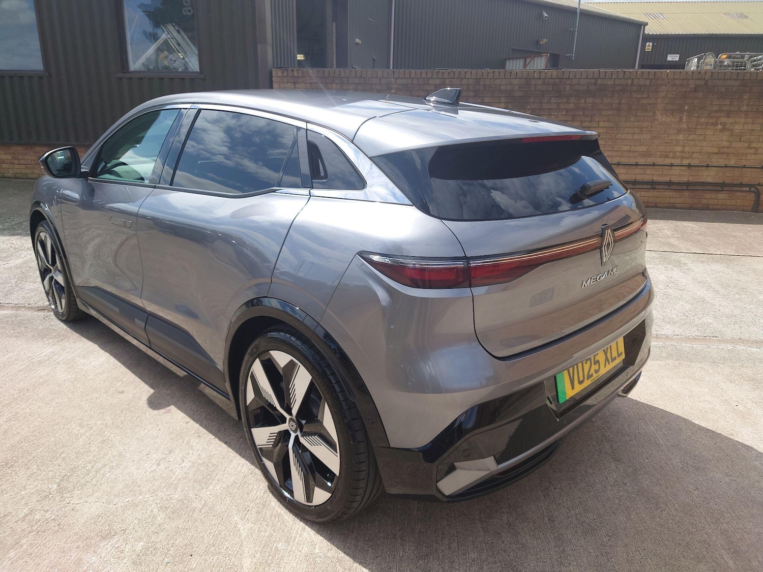 Used Renault Megane E Tech 2025 for sale - 76645063: Photo 5