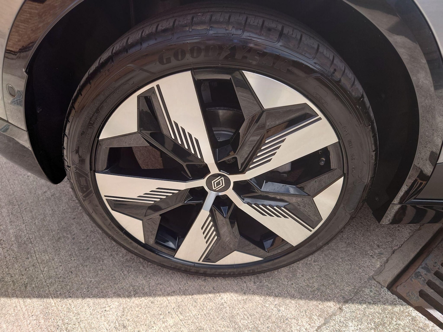 Used Renault Megane E Tech 2025 for sale - 76645063: Photo 9