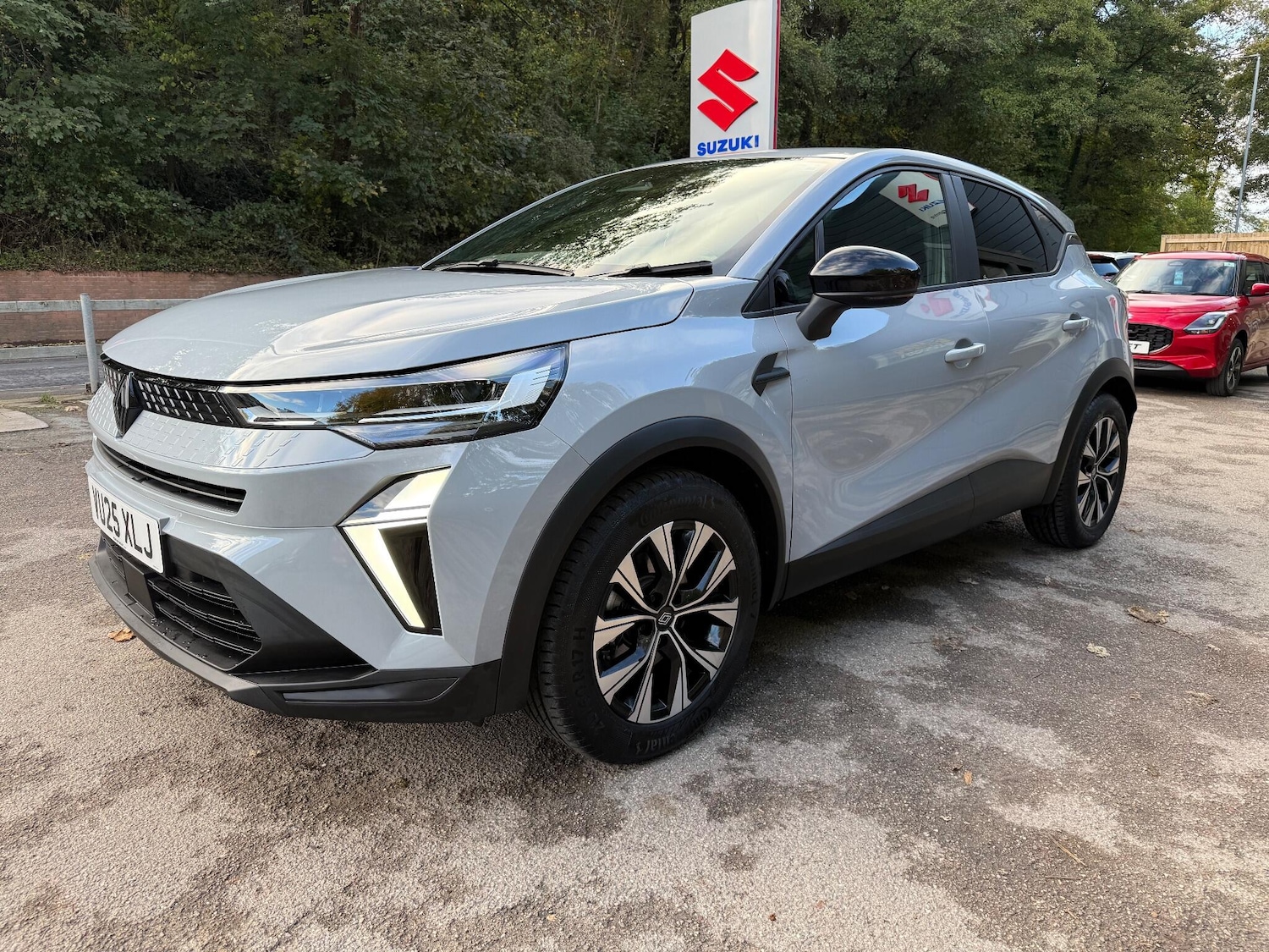 Used Renault Captur 2025 for sale - 76645483: Photo 3