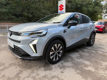 Used Renault Captur 2025 for sale - 76645483: Photo