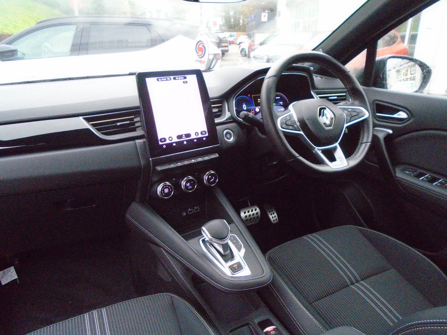 Used Renault Captur 2023 for sale - 76645280: Photo 28