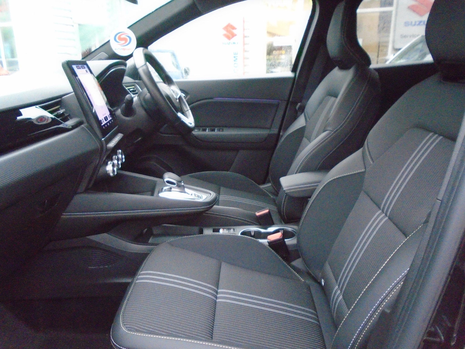 Used Renault Captur 2023 for sale - 76645280: Photo 29