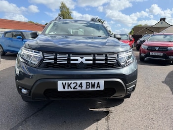 Used Dacia Duster 2024 for sale - 76100977: Photo