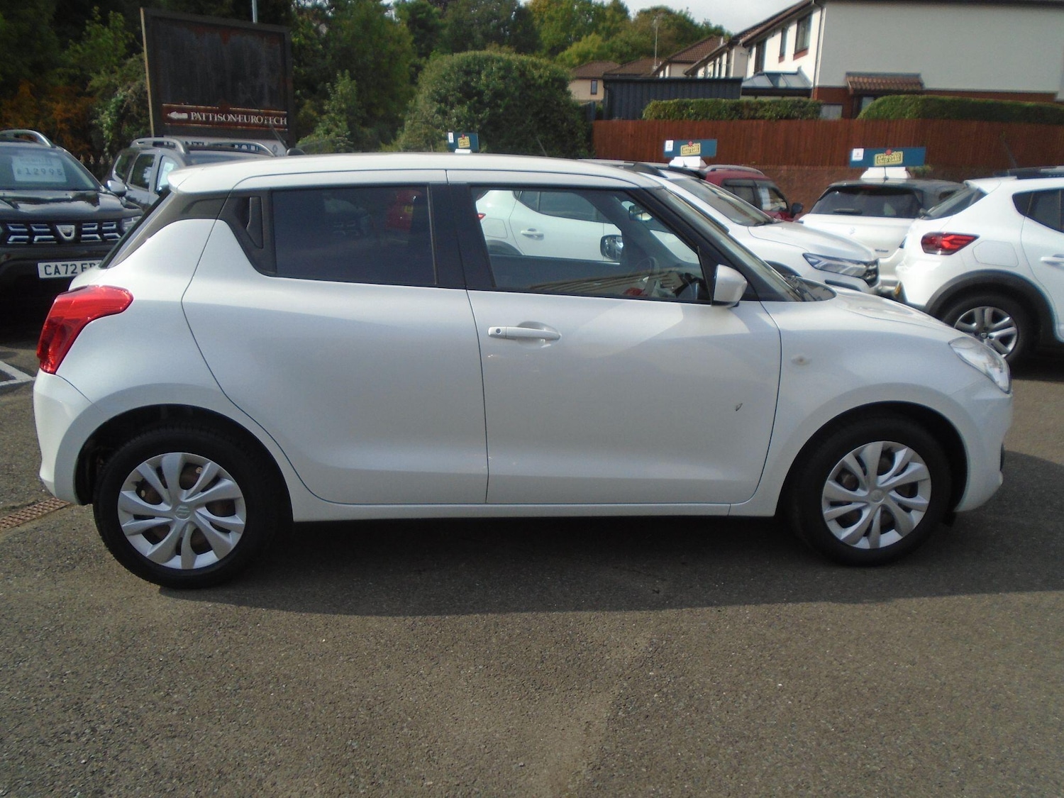 Used Suzuki Swift 2020 for sale - 76100985: Photo 15