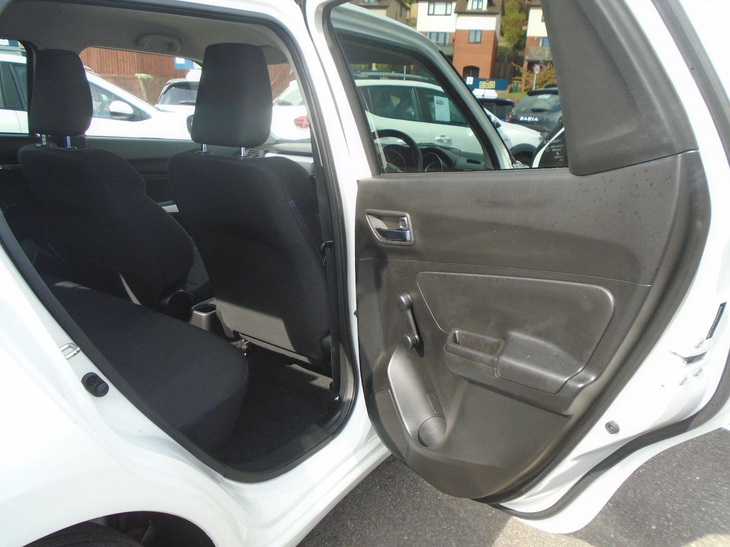 Used Suzuki Swift 2020 for sale - 76100985: Photo 20